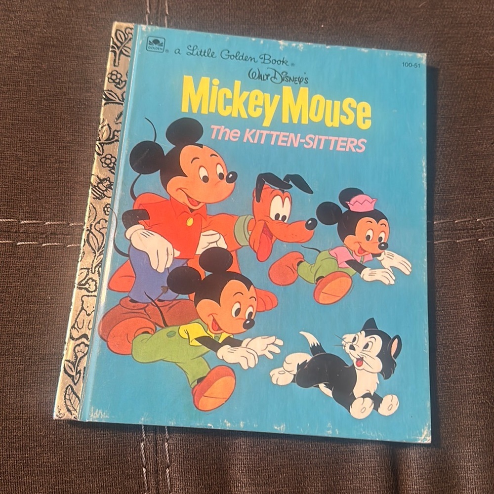 Little golden book Mickey Mouse the kitten-sitters 1976